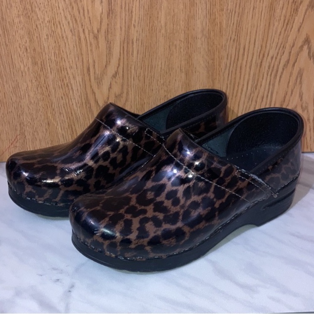 Dansko Clogs Cheetah or Leopard Print Brown and Black